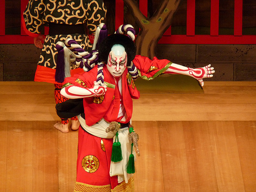 日本の伝統的な舞台芸能 歌舞伎 を観に行こう J T Japanese Traditions And Culture